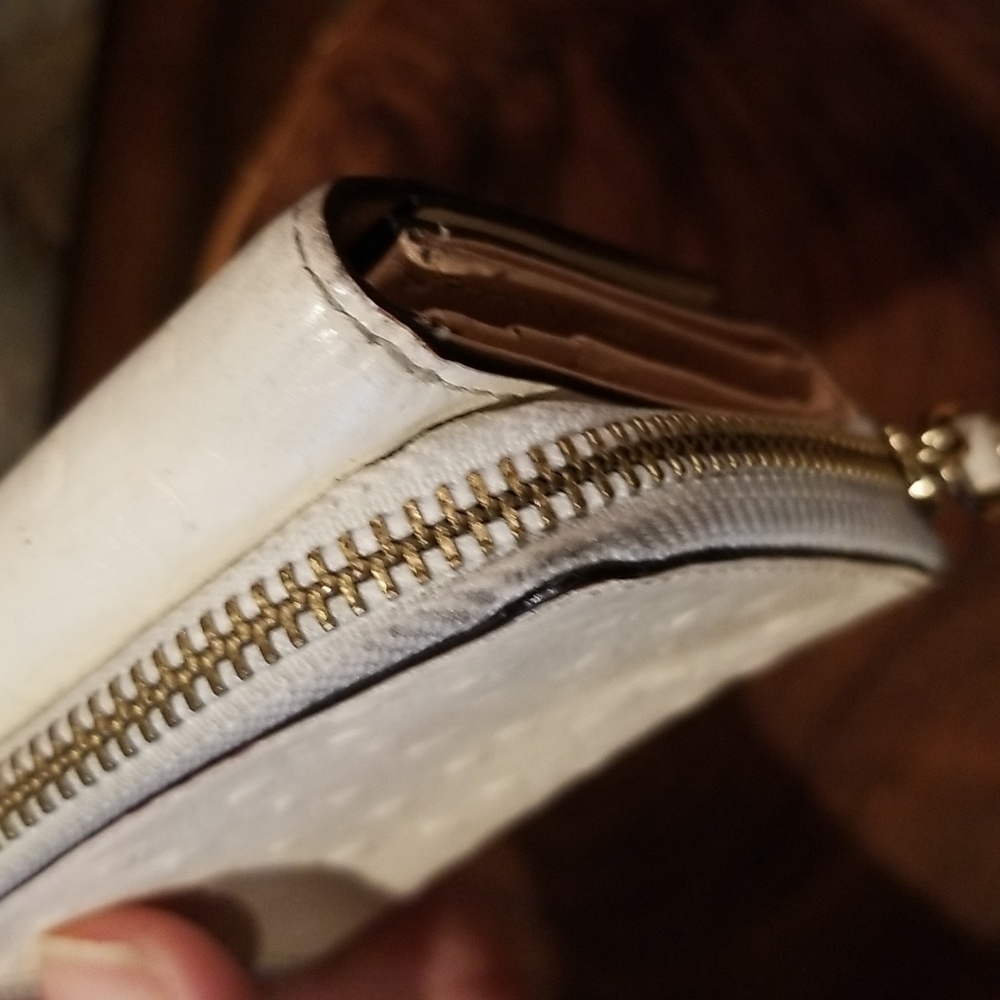 Kate Spade Wallet - Picture 8 of 12